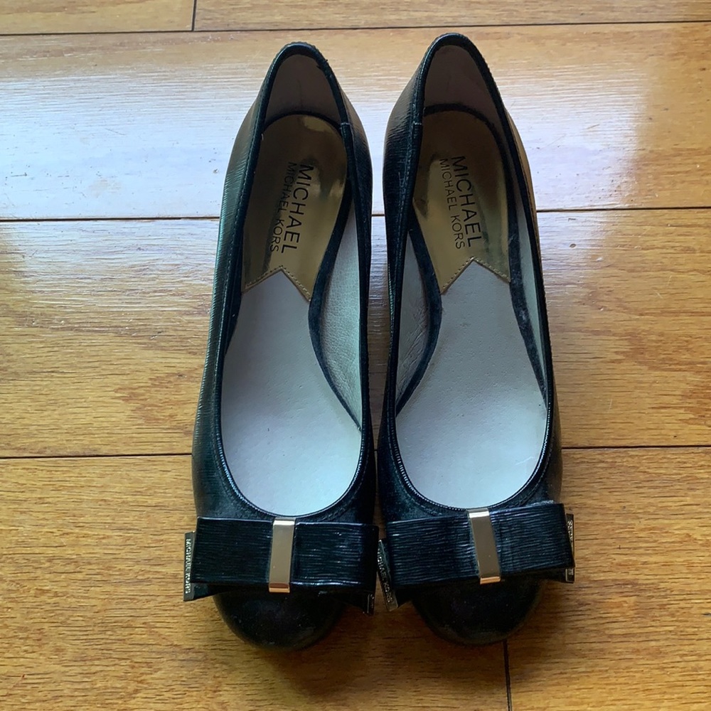 Michael Kors black shoes size 6